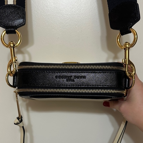 Marc Jacobs Tan Snapshot Bag - Picture 5 of 5